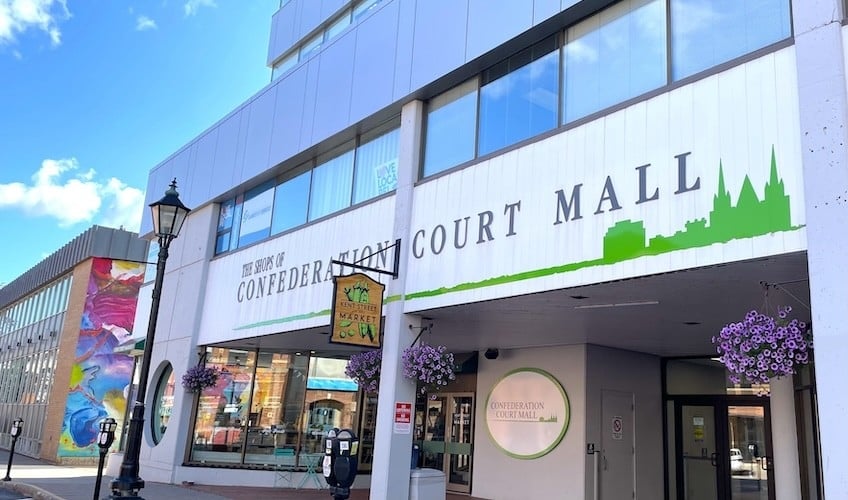 Confederation Court Mall