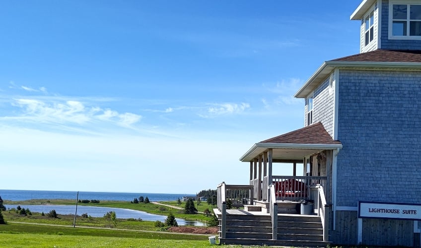 Lighthouse & Beach Motel