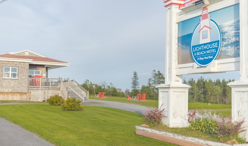 Lighthouse & Beach Motel