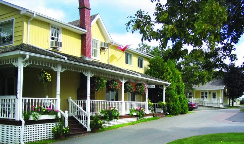 Ingleside Lodge Motel & Cottages, Shining Waters Country Inn & Cottages, The Resort at Cavendish