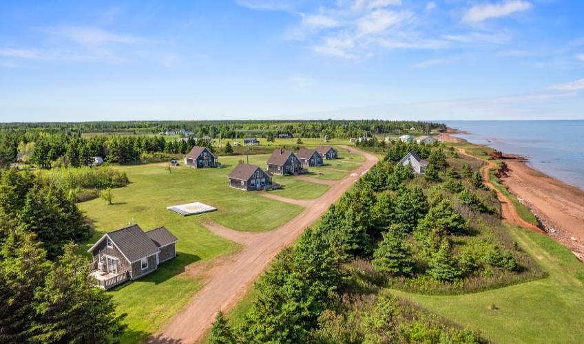 Acadian Driftwood Country Cottages