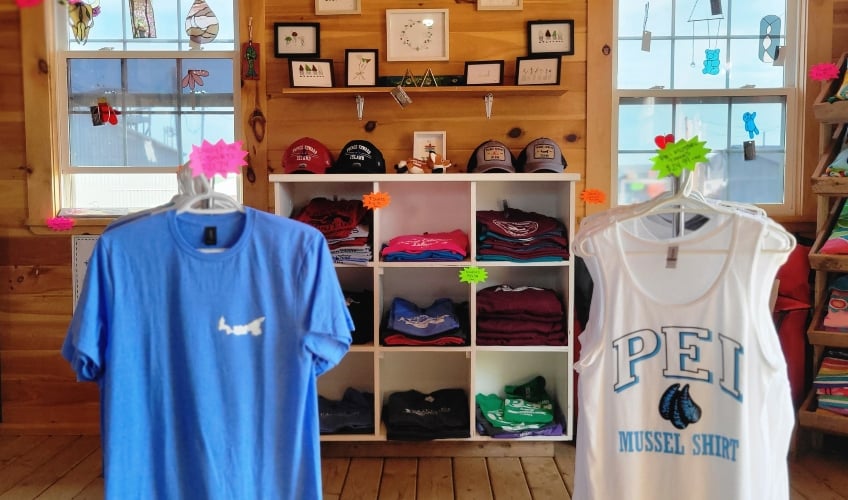 Naufrage Harbour Gift Shop