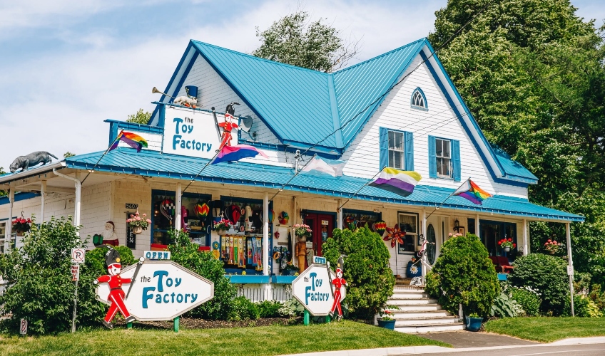 The Toy Factory