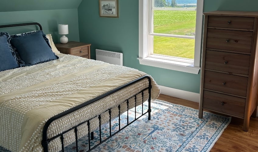Farshore Farmhouse