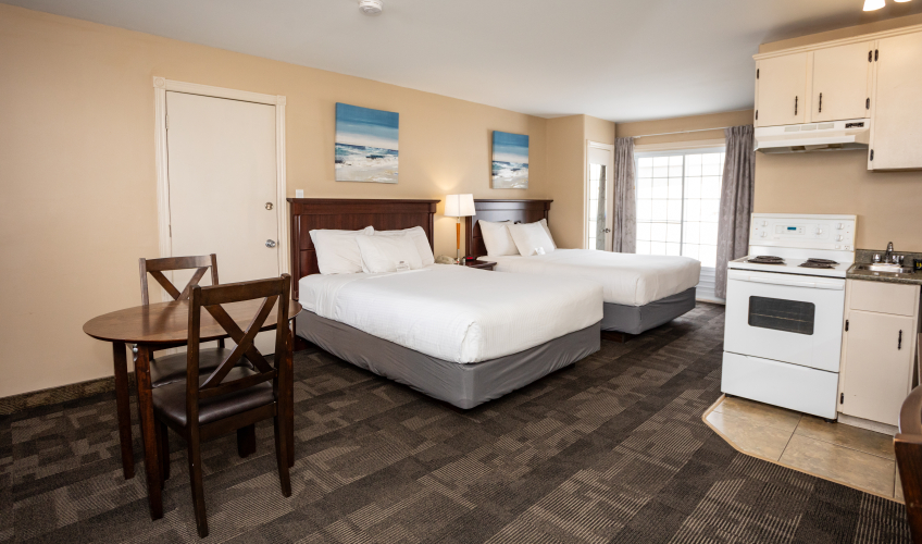 Canadas Best Value Inn & Suites