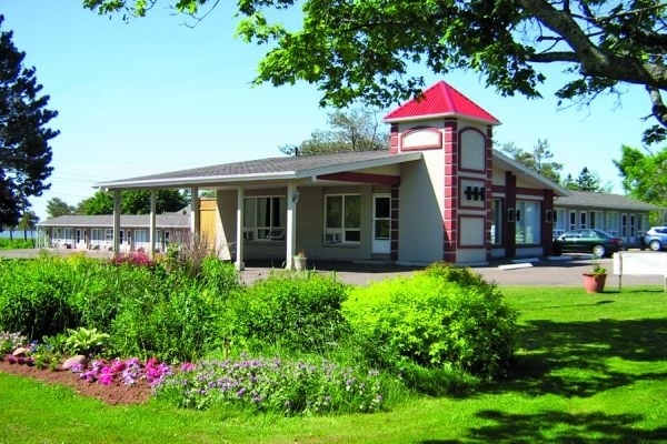 Clark's Sunny Isle Motel
