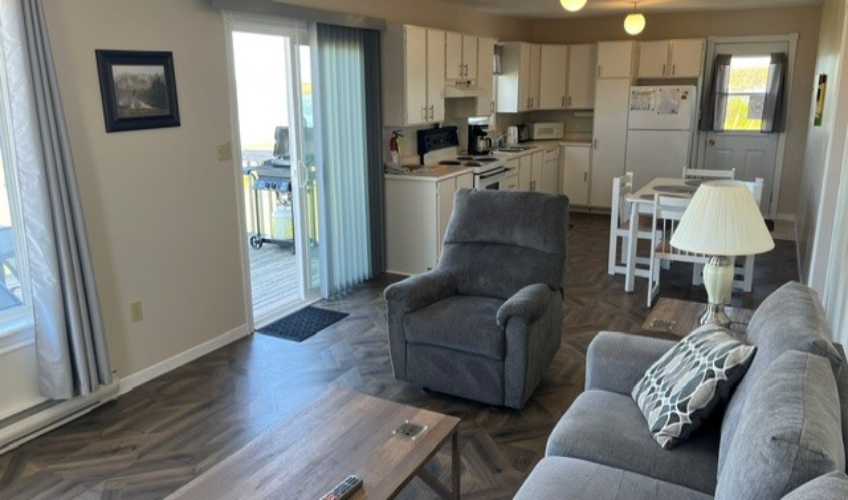 Best-View Waterfront Cottages