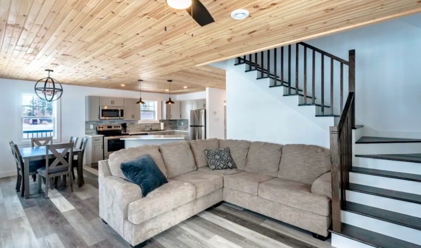 25 Sunflower Lane