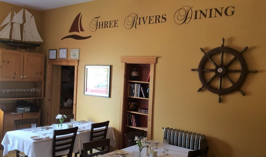 Georgetown Historic Inn – Three Rivers Dining