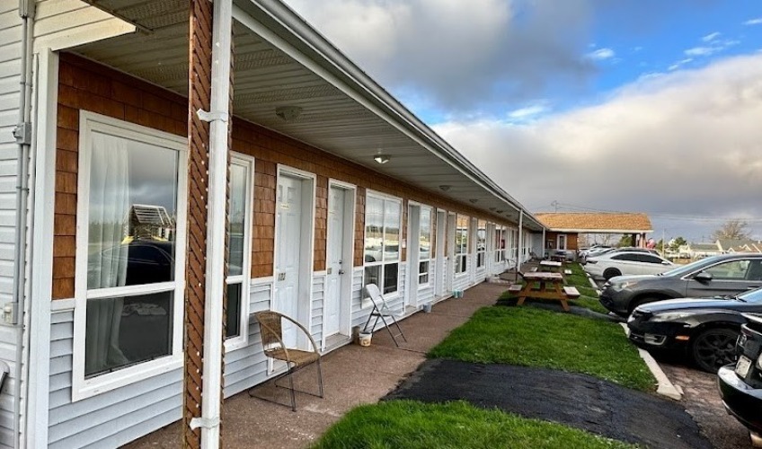 Anchor Motel & Suites
