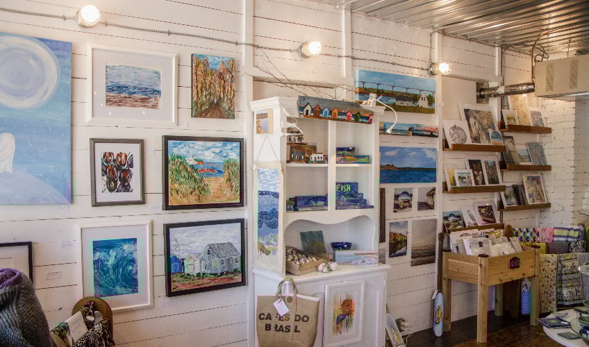 Artisans on Main Souris Inc Artisans on Main Souris Inc