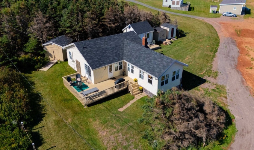 Beachfront Sunrise Cottage