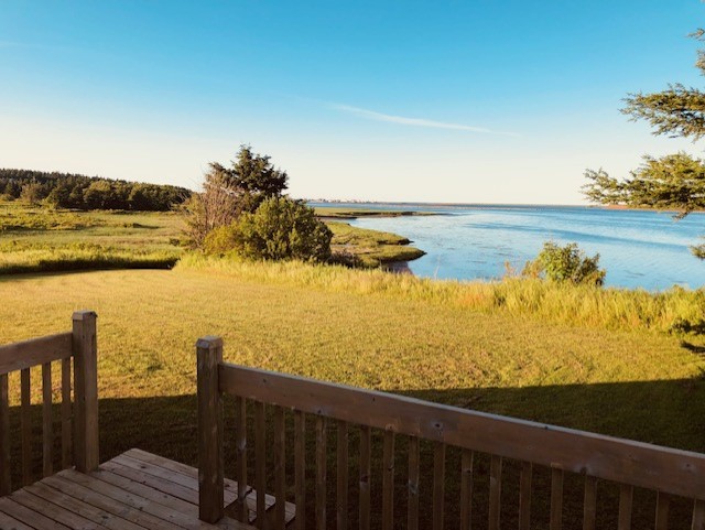 Best-View Waterfront Cottages