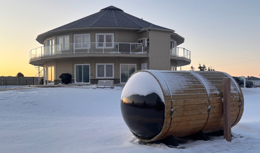 Sauna, Sip and Supper Package