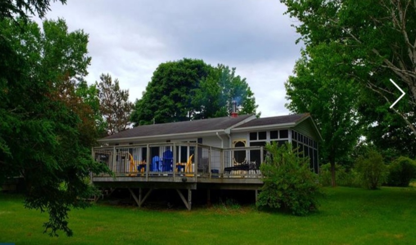 Charlie's Lane Hideaway