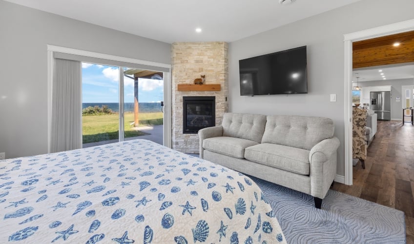 Coastal Bungalow By The Sea