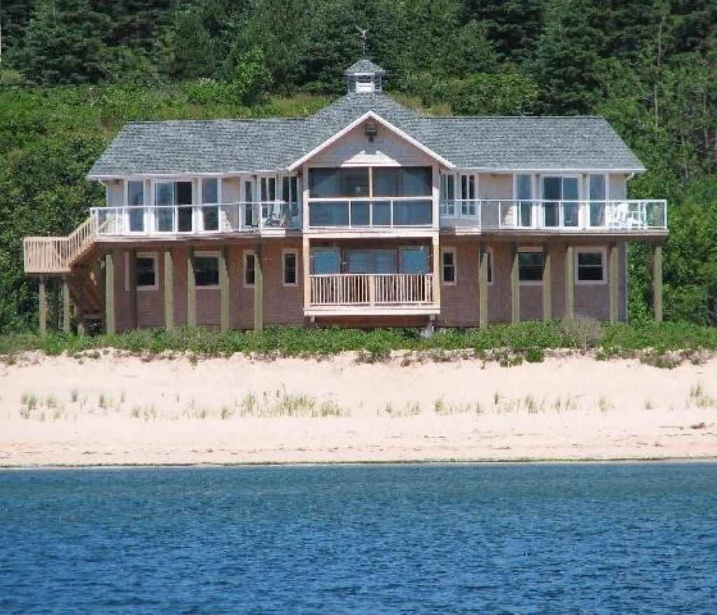 Eagles Perch Beach House