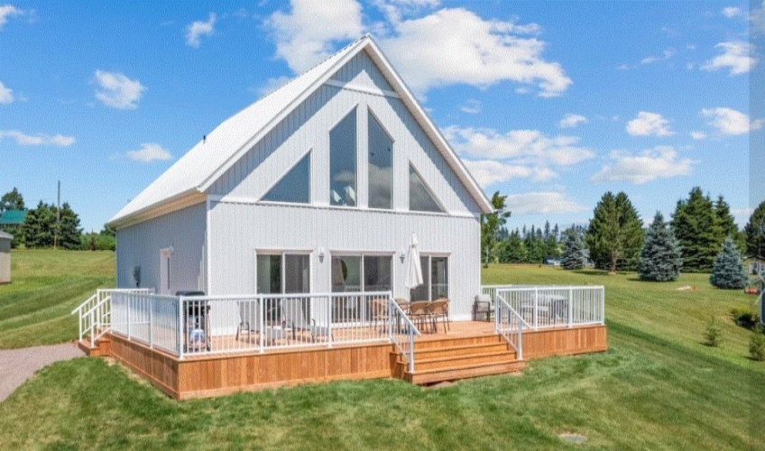 The Eagle's Nest Summer Home