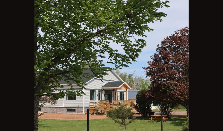 EcoSun Hostel - A Soulful Retreat for Women