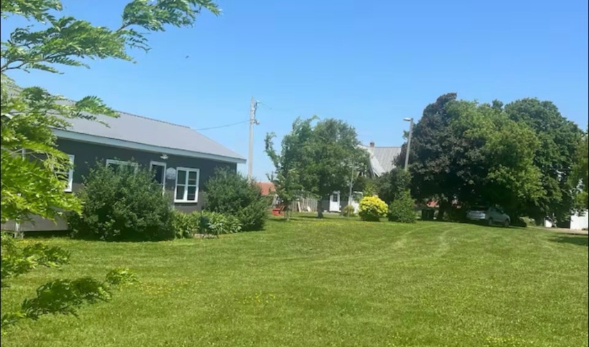 Esthers Cottage