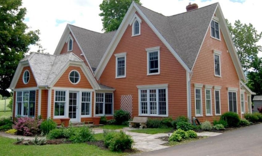 FarmHouse Inn PEI and Cottages