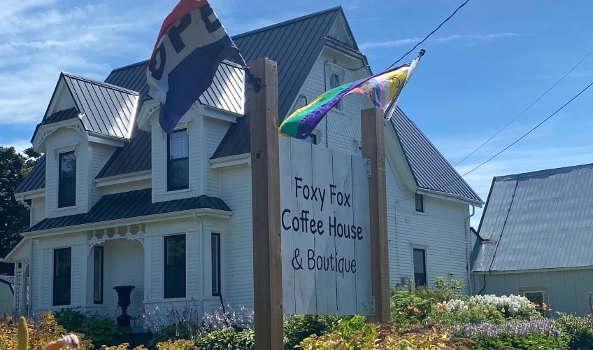 Foxy Fox Coffee House & Boutique