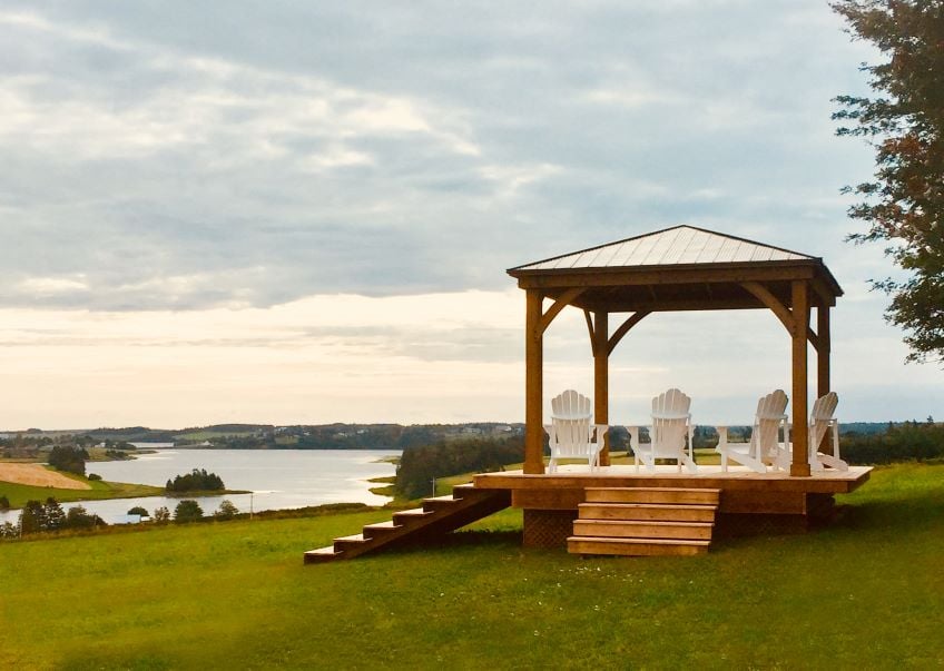 FarmHouse Inn PEI and Cottages