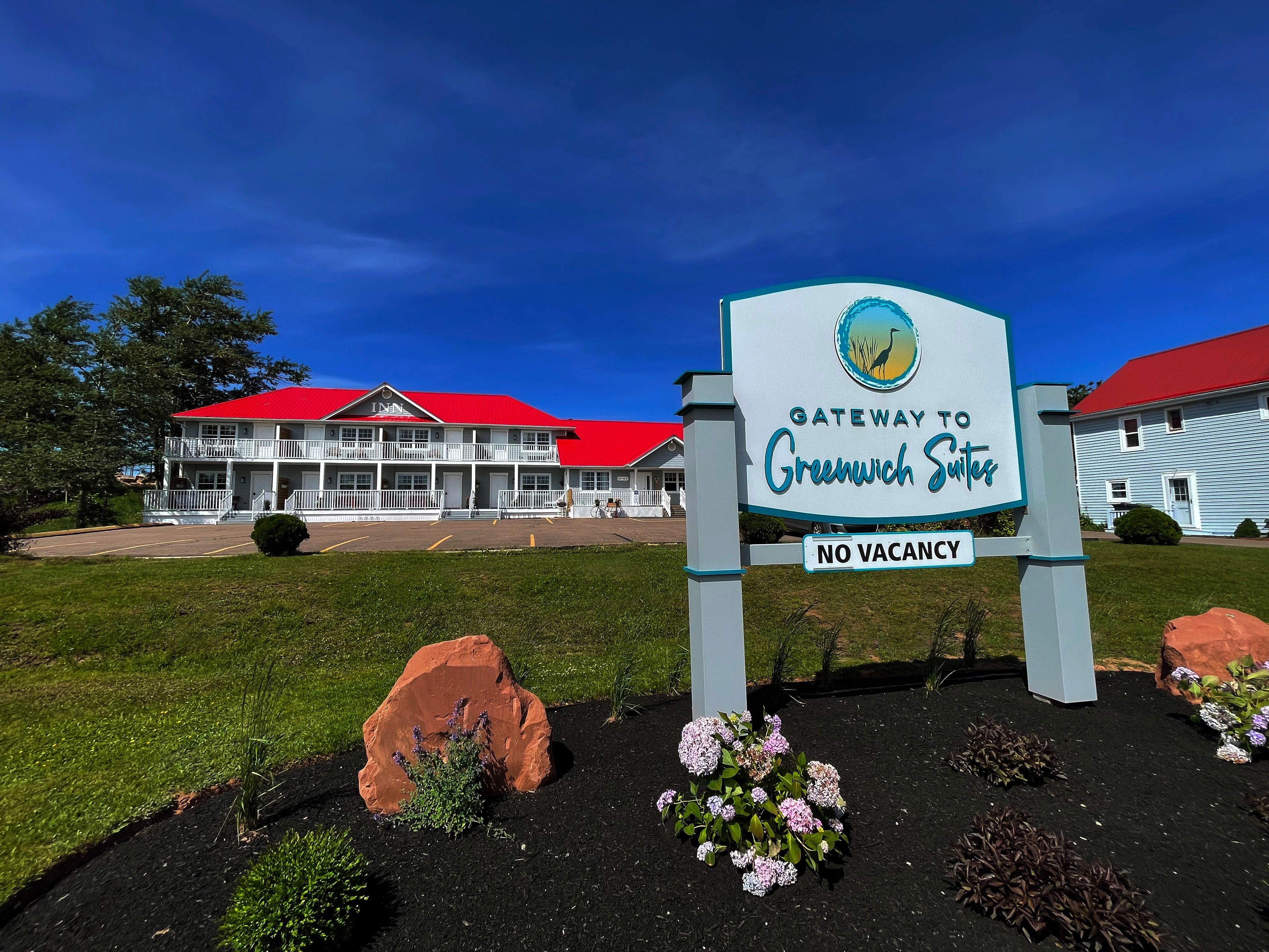 Gateway to Greenwich Suites