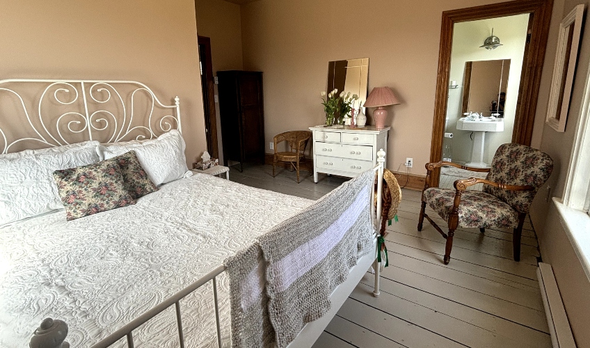 Lucy Lane Rental