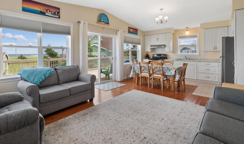 Cape Islander Beach House