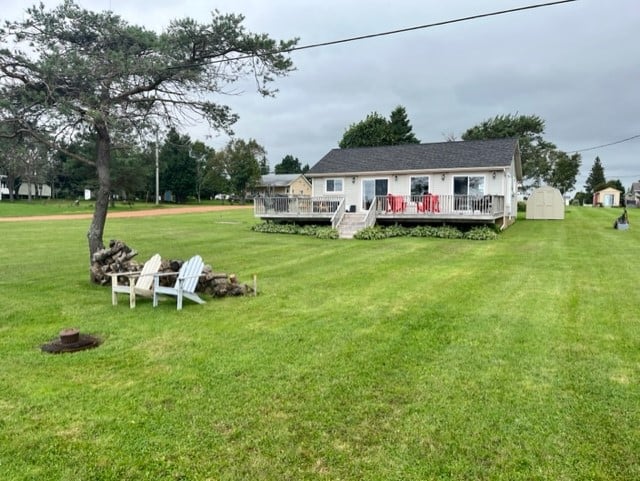 Kelly's Canoe Cove Cottage