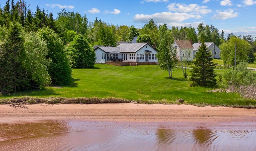 95 Riverside Drive
