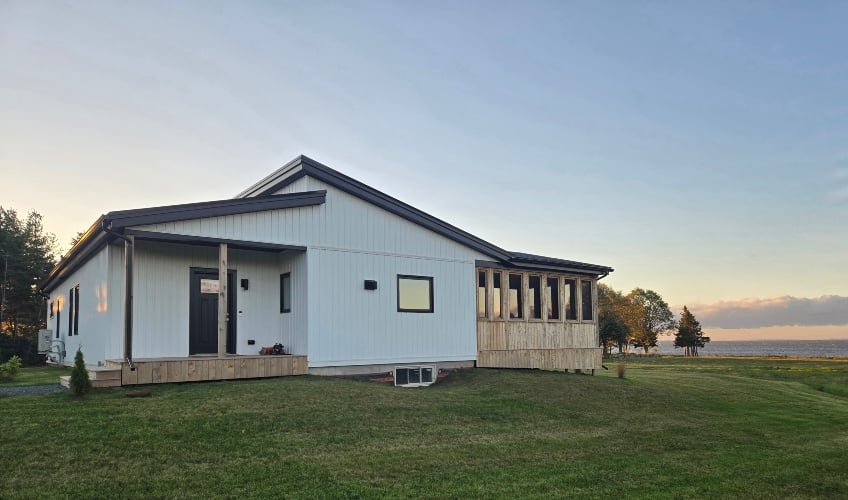 Bellevue Cove Beachfront Cottage
