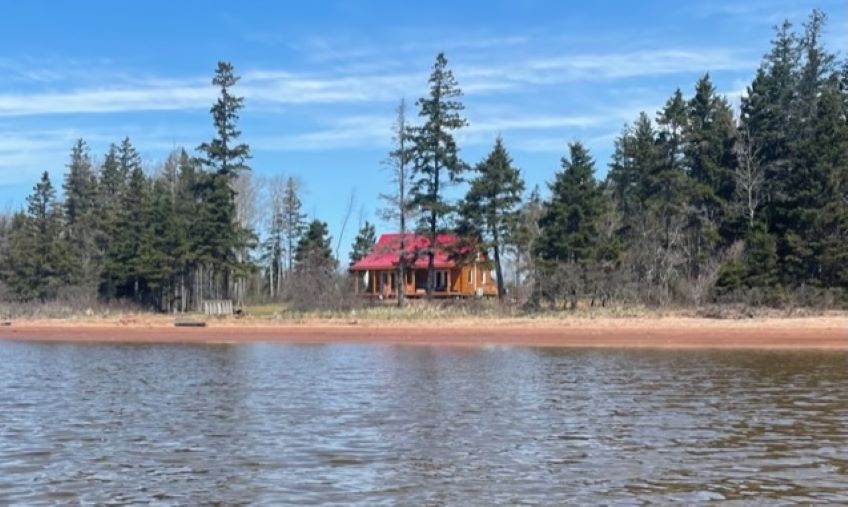 Red Roof Cabin