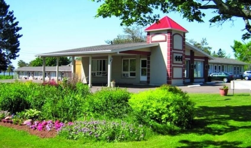 Sunny Isle Motel