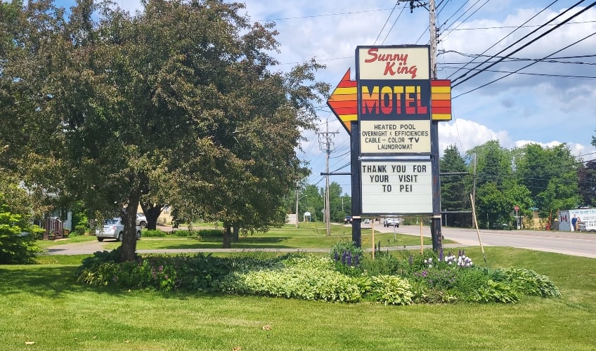 Sunny King Motel