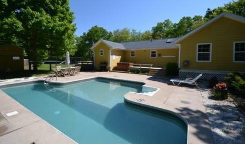 Barefoot Bungalow