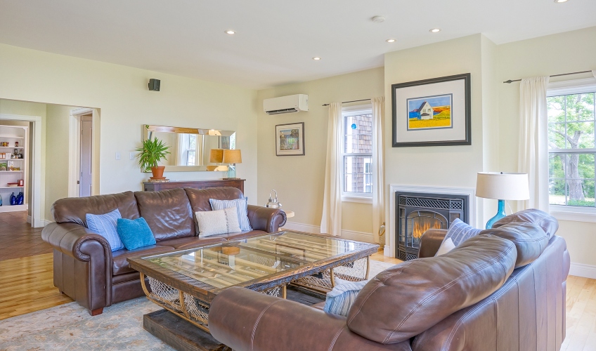 The Harbourview Retreat