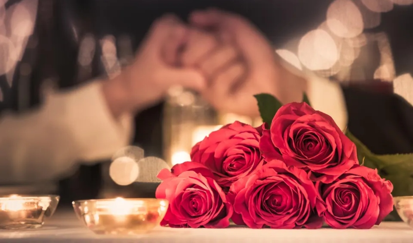 Treat your Valentine - Stay & Dine