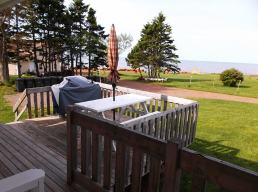 A Distant Shore Beachfront Cottages