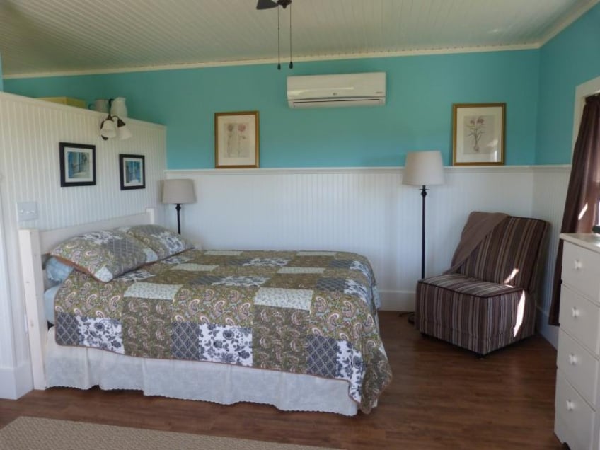 Victoria Garden Suite