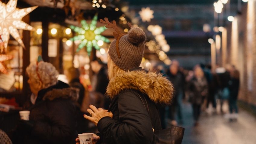 Mistletoe Market Mistletoe Market