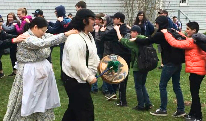 Mi'kmaq Song & Dance