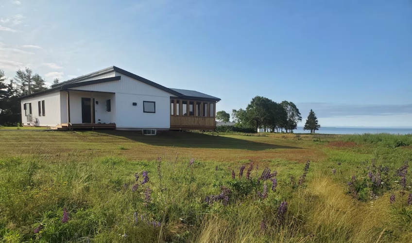 Bellevue Cove Beachfront Cottage