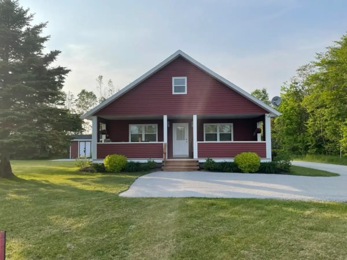 Red Gable Cottage