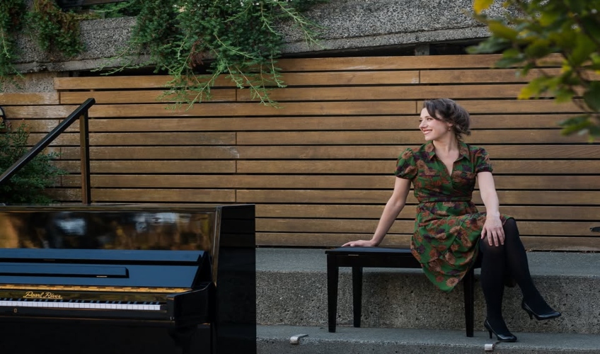 Mozart for an Autumn Evening: Sarah Hagen Mozart for an Autumn Evening: Sarah Hagen