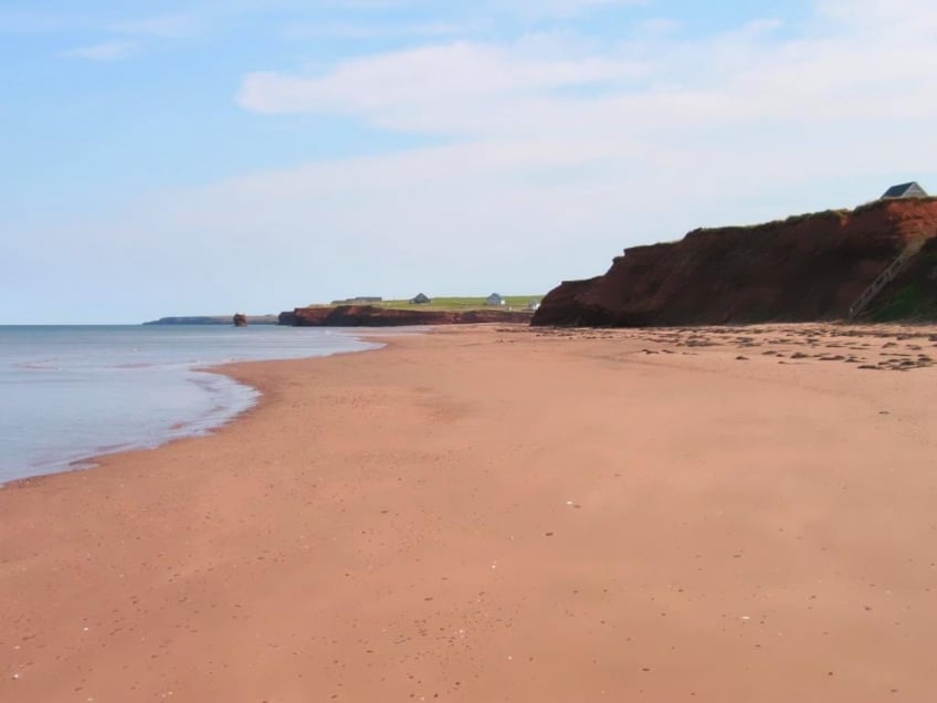 Seaview Beach Cottage