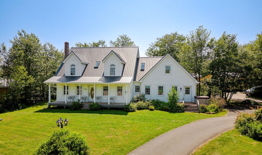 Sheena Dykstra Sheena Dykstra