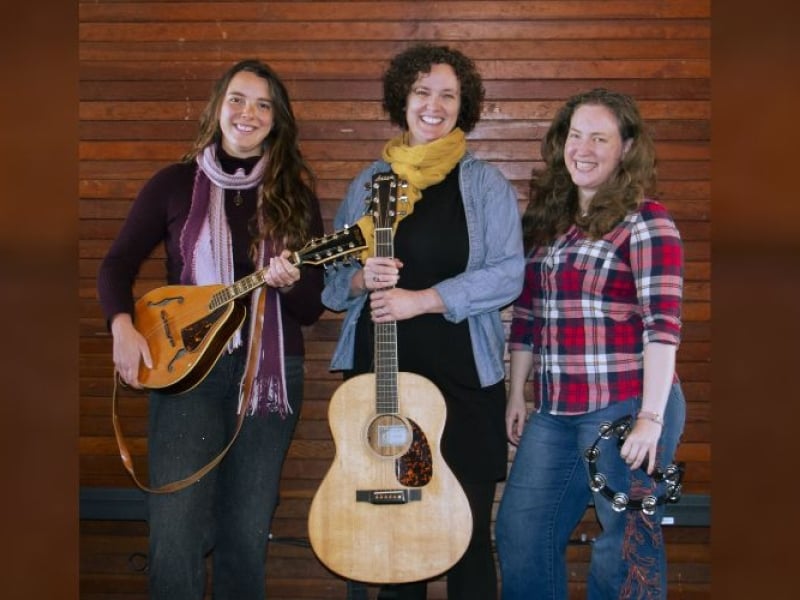 Fascinating Ladies of Country