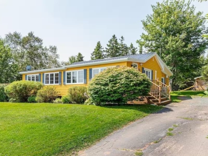 Yellow Home on the River Accommodations